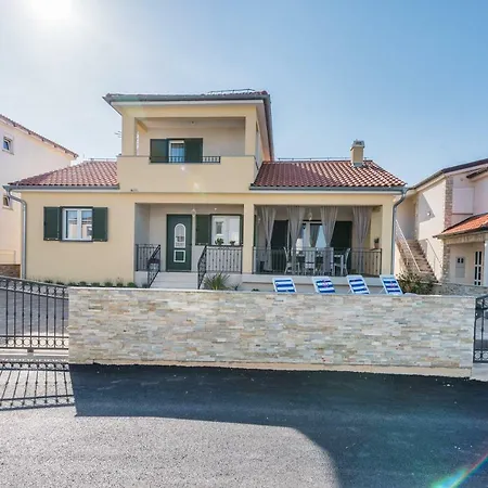 Villa Luxury House 